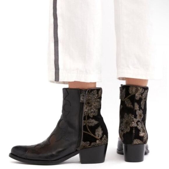 NWOB FREE PEOPLE x JO GHOST Gold Rush Leather Western Booties 37 - Picture 6 of 11